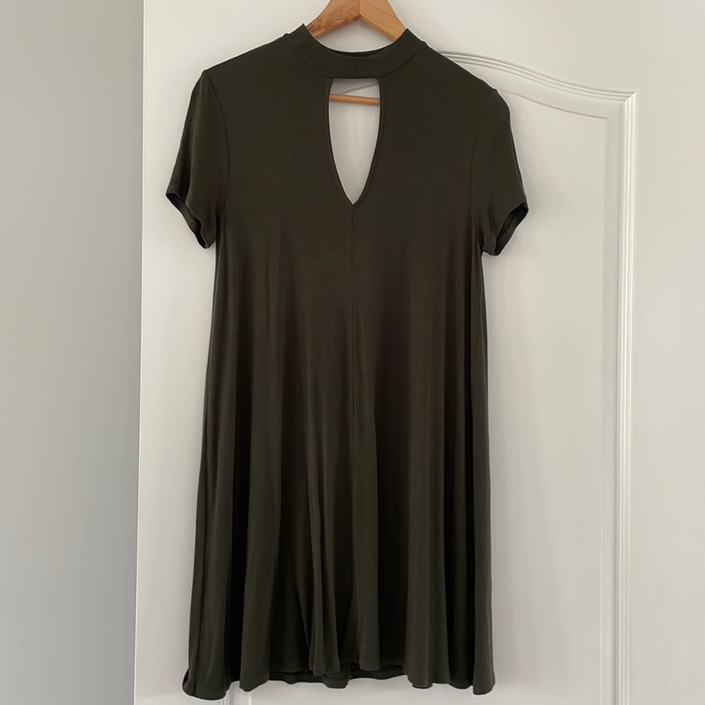 Green short dress